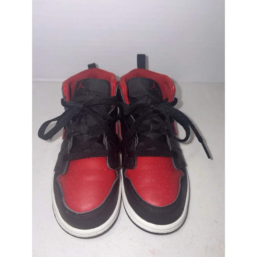 Nike Air Jordan 1 Mid Bred Black Red Shoes Toddler Size 10C DQ8425-067